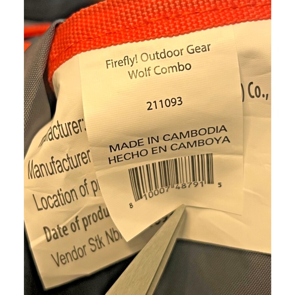 Firefly Outdoor Gear Kids Duffle Overnight Bag Aspen the Wolf Camping Sleepover - Picture 6 of 7